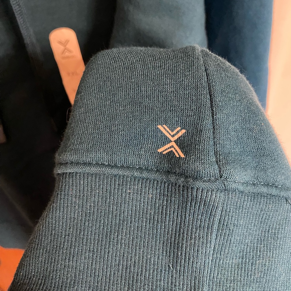 NWT Xersion Cropped Women’s Hoodie Size XXL - Picture 6 of 12